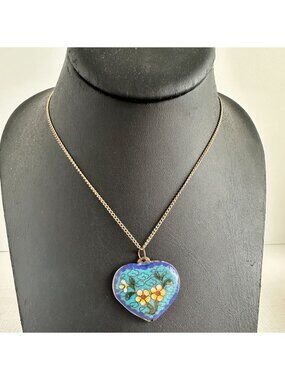 1970s Cloisonne Puffy Heart Pendant Necklace Blue Floral Gold Chain